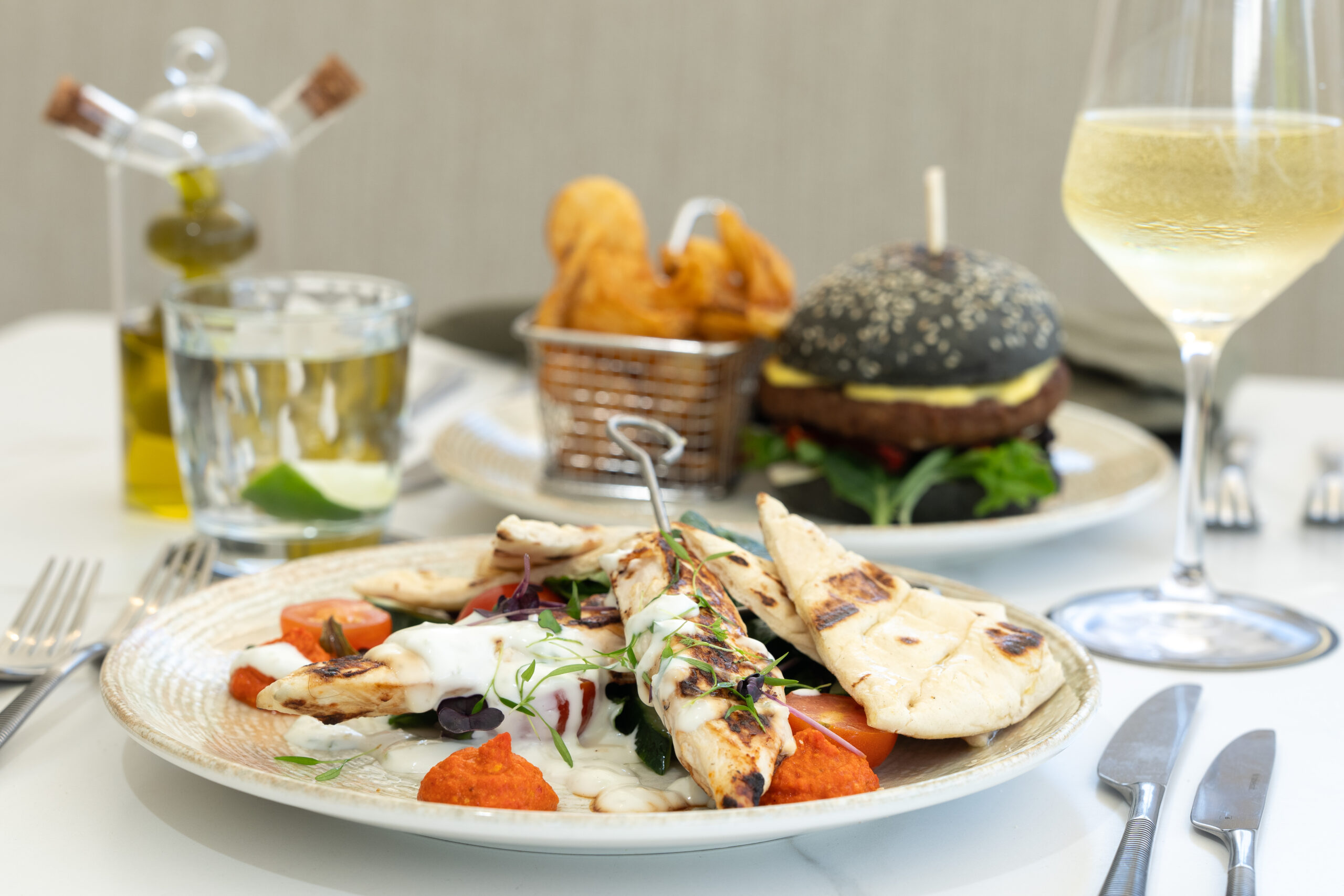 home-hero-slider-img3